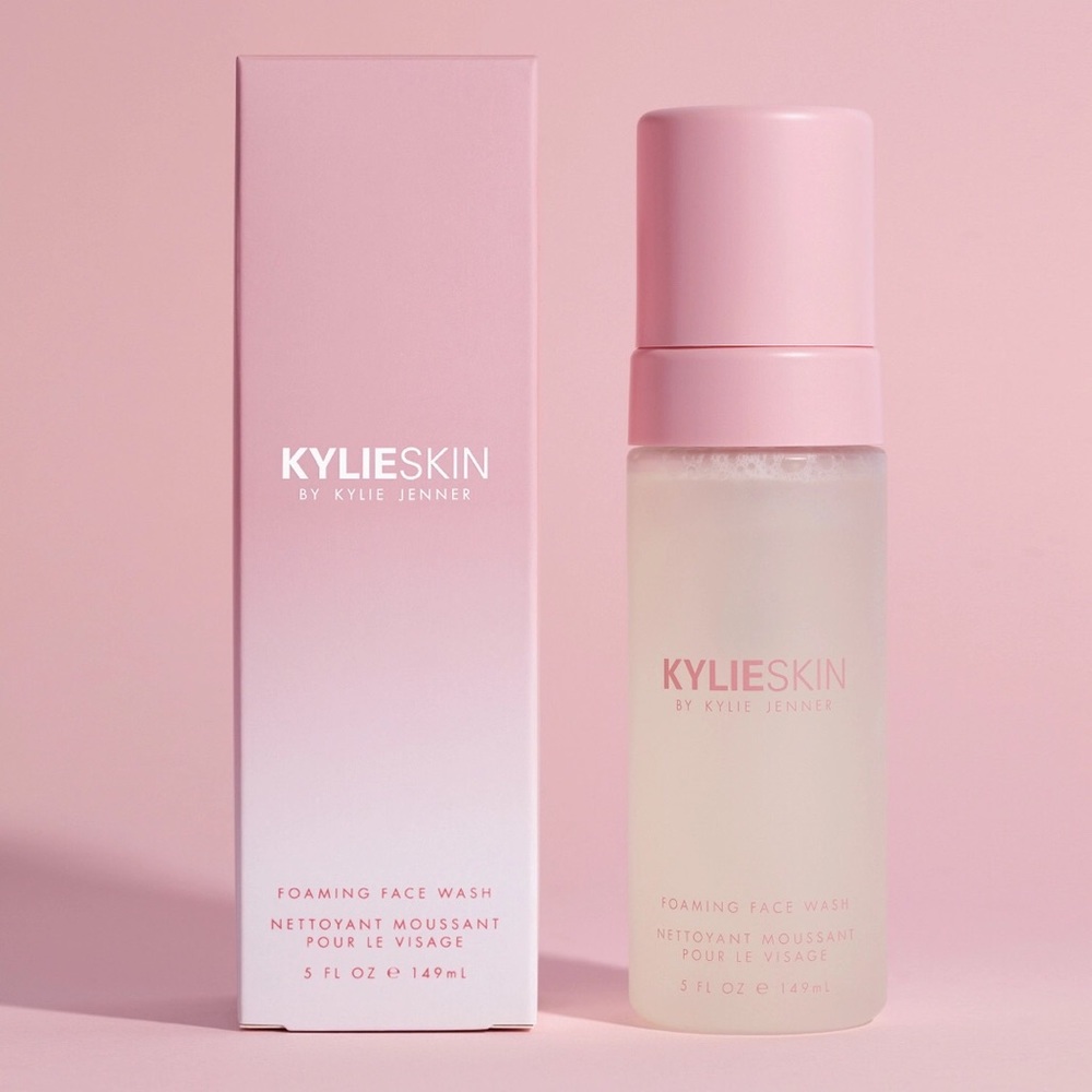 Kylie Skin by Kylie Jenner Foaming Face Wash